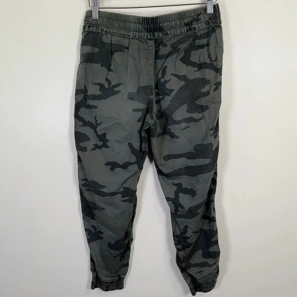 Aritzia Tna Alix Camo Pant - Picture 13 of 13